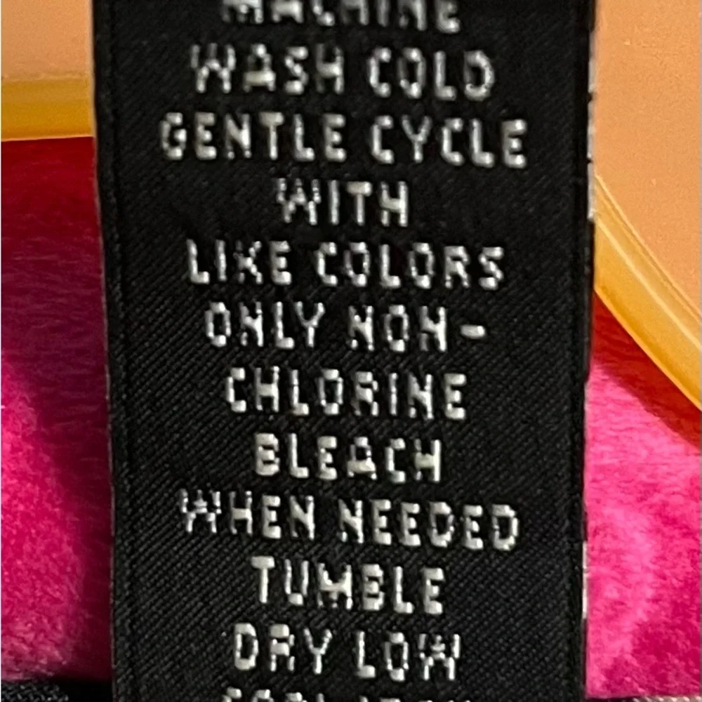 Top - Picture 6 of 6